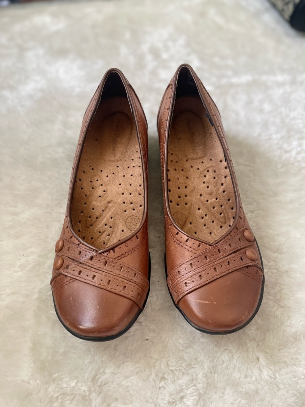 Hush Puppies Brown Leather Button-Trim Ballet Flats
 Women's Burlesque